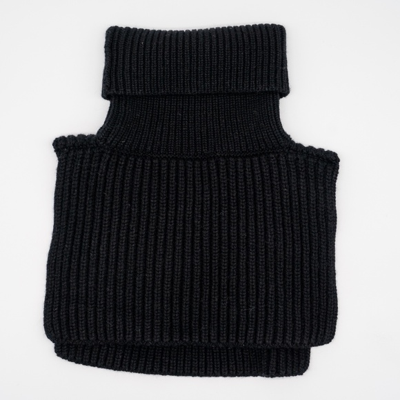 Prada intarsia-knit Logo Cashmere Neck Warmer With Hood / Scarf Balaclava Black - Picture 3 of 7